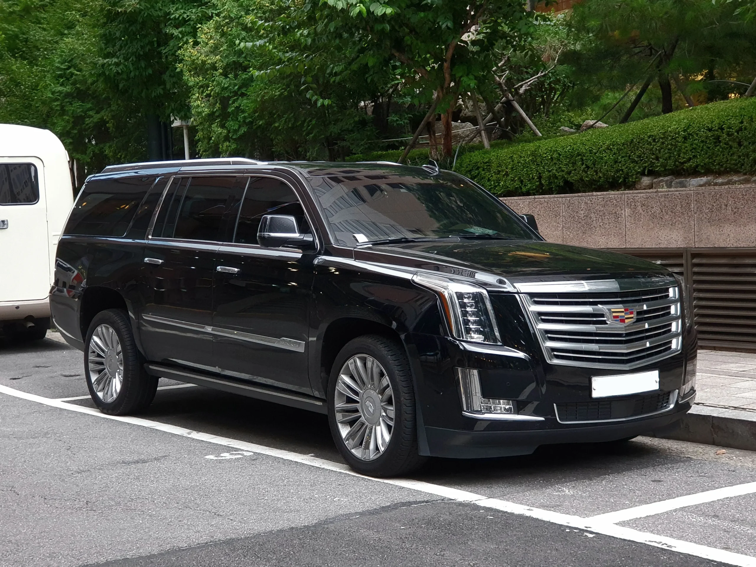 Luxury Black SUV for Corporate Transportation